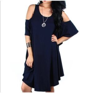 MAROON Lyss Loo Cold Shoulder Tunic Dress L/XL